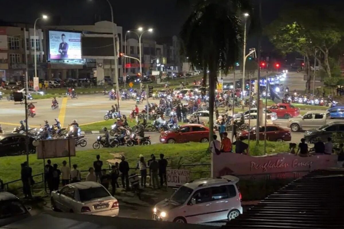 霹雳警方凌晨展开大规模扫荡行动 扣押30辆摩哆拘捕12人