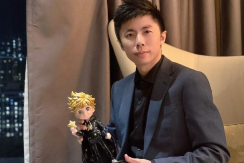 Dr Kervis 公仔亮相