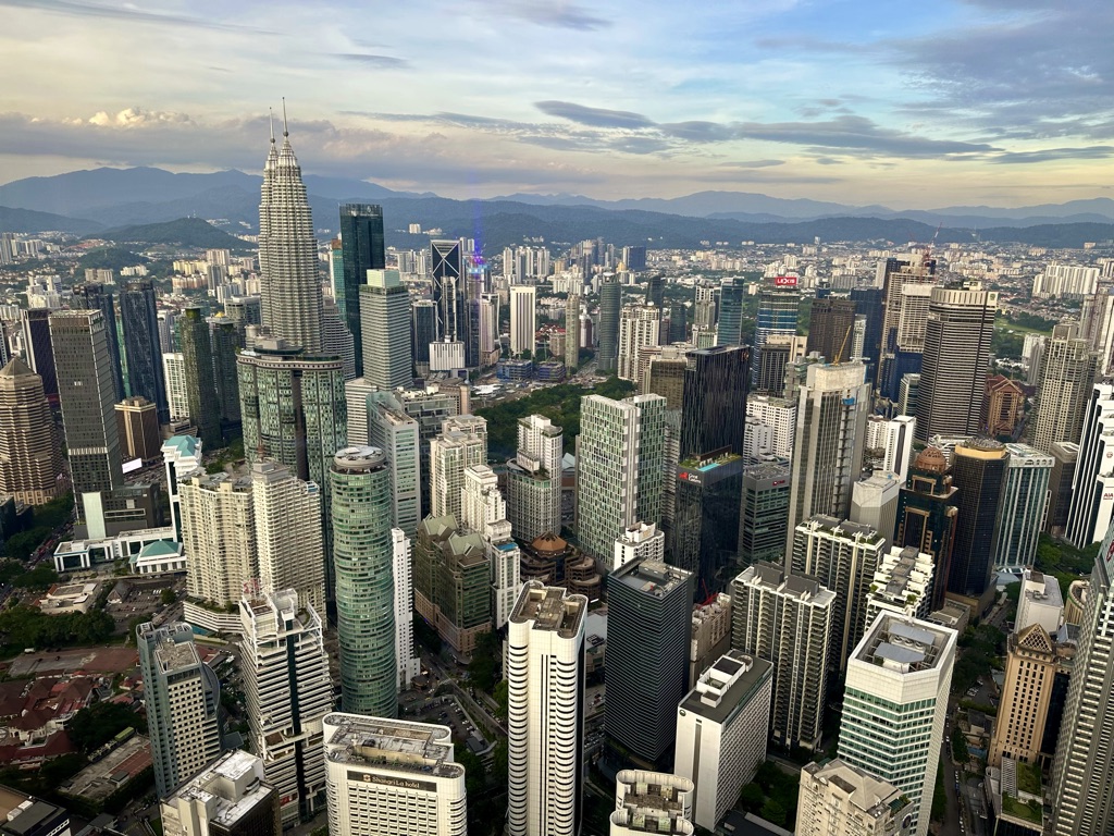 KL 信托公司